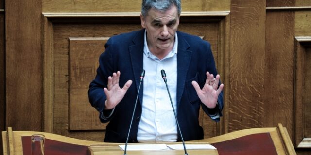 Τσακαλώτος: Στις εκλογές να αποφασίσουμε για τη ζωή μας – ο ΣΥΡΙΖΑ πήρε το μήνυμα