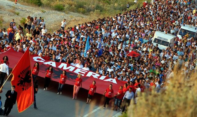 Αλβανία: Προκαλούν οι Τσάμηδες – Ετοιμάζουν διαμαρτυρία στα σύνορα για “γενοκτονία από τους Έλληνες”