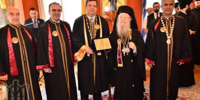 Επίτιμος Διδάκτορας του ΑΠΘ ο Μητροπολίτης Άνθιμος