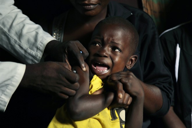 ΟΗΕ: 20 εκατομμύρια παιδιά χάνουν σωτήρια για τη ζωή τους εμβόλια