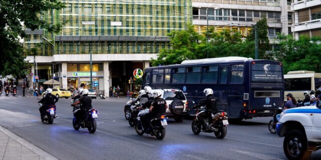 Σύσκεψη Μητσοτάκη – Χρυσοχοΐδη: Τον Αύγουστο η Αστυνομία θα επιστρέψει ενισχυμένη στους δρόμους