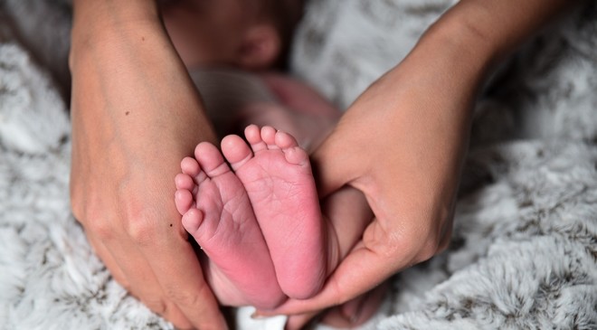Ιατρικό θαύμα ζωής: Γεννήθηκε μωρό από μήτρα αποθανόντα δότη