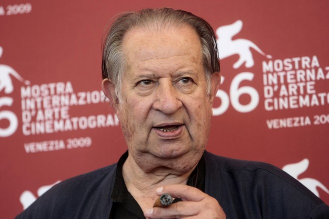 Στο νοσοκομείο ο “μαέστρος” των ερωτικών ταινιών Τίντο Μπρας