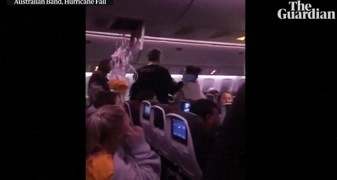 Air Canada: Πτήση τρόμου με δεκάδες τραυματίες – “Σκάσαμε στο ταβάνι παραλίγο να το τρυπήσουμε!”