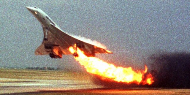 Concorde: 19 χρόνια από τη μοιραία συντριβή στο Παρίσι – Η αρχή του τέλους για τον υπερηχητικό “θρύλο”