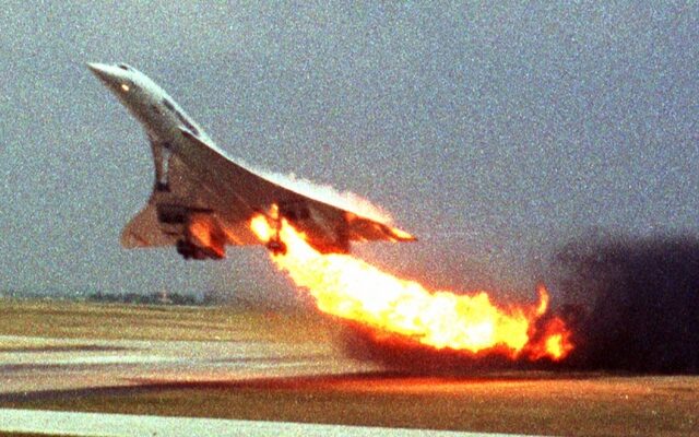 Concorde: 19 χρόνια από τη μοιραία συντριβή στο Παρίσι – Η αρχή του τέλους για τον υπερηχητικό “θρύλο”