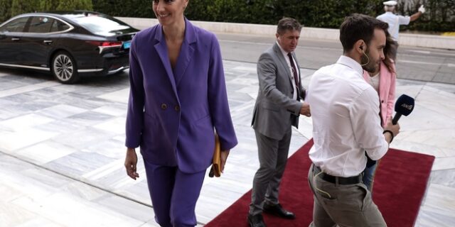 Ορκωμοσία νέας βουλής: Οι βουλευτίνες που έκλεψαν την παράσταση