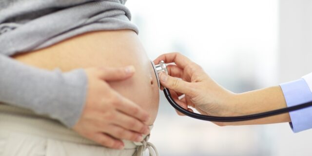 Ποιες οδοντιατρικές θεραπείες επιτρέπονται κατά τη διάρκεια της εγκυμοσύνης;