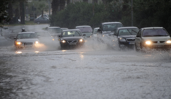 Διακοπή κυκλοφορίας στην ΕΟ Θεσσαλονίκης-Πολυκάστρου-Ευζώνων λόγω πλημμύρας