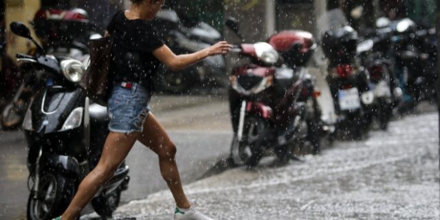 Κακοκαιρία: Χαλάζι και ισχυροί άνεμοι σε Ιόνιο, Ήπειρο, Δυτική Μακεδονία και Στερεά