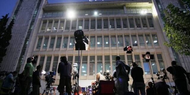Euro 2004: Όταν η ΕΡΤ έγινε μπάχαλο τη βραδιά του τελικού