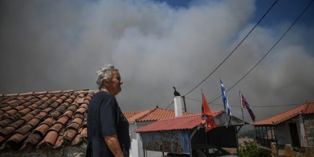 Μαίνεται η φωτιά στην Εύβοια: Ξέσπασε και τέταρτη εστία – Αναζητείται ο εμπρηστής