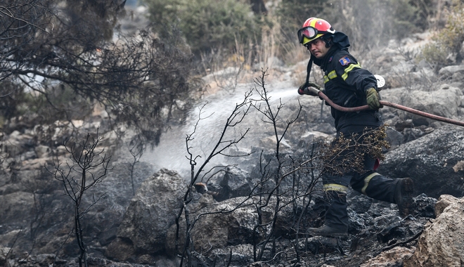 Πολύ υψηλός κίνδυνος πυρκαγιάς σε Αττική και Εύβοια