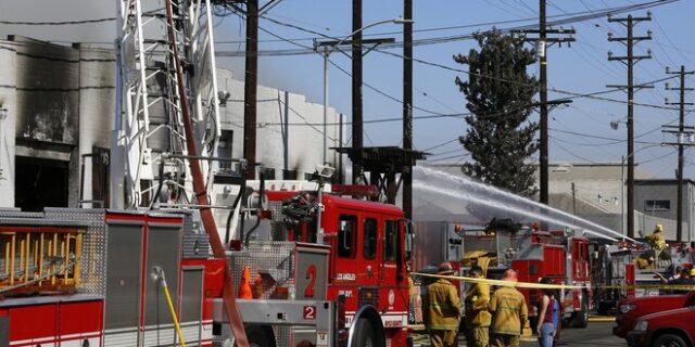 Κεντάκι: Φωτιά κατέστρεψε αποθήκη με 45.000 τόνους μπέρμπον