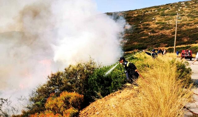 Μεγάλη φωτιά κοντά σε μοναστήρι στην Αργολίδα