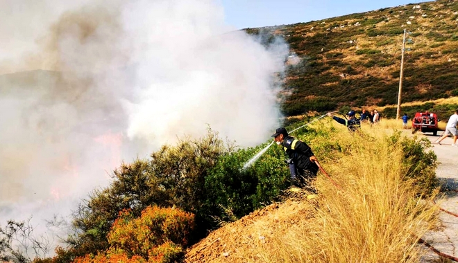 Μεγάλη φωτιά κοντά σε μοναστήρι στην Αργολίδα