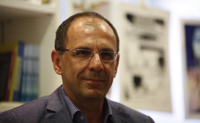 Γιώργος Γεραπετρίτης: Ενιαία κλίμακα μετακλητών και μείωση δαπανών στο δημόσιο