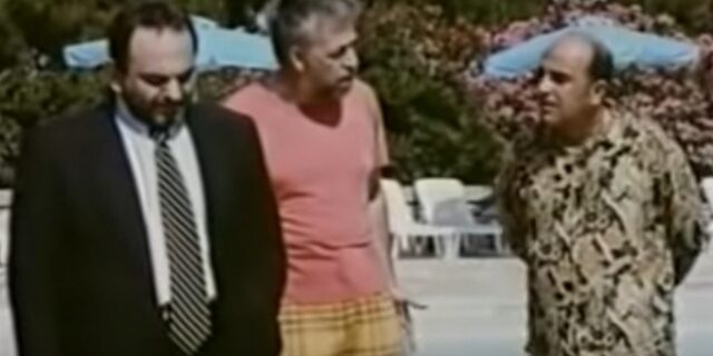 Ας περιμένουν οι γυναίκες: Πέντε ατάκες της θρυλικής ταινίας που έχουν ακουστεί σε κάθε παρέα