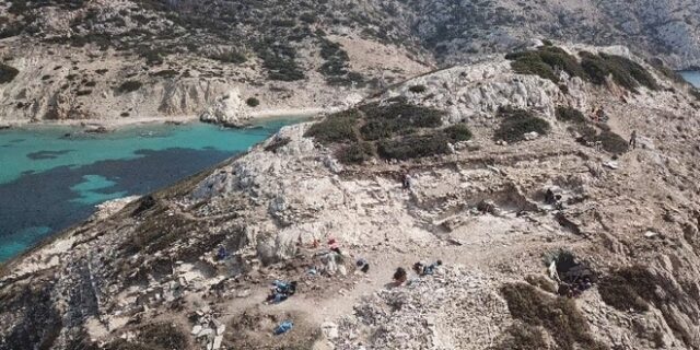 Independent: Οι ανασκαφές στο Δασκαλιό και το αρχαιότερο μνημειακό συγκρότημα κτιρίων στον ελληνικό κόσμο
