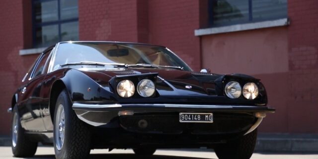 Maserati Indy: 50 χρόνια από την πρώτη παράδοση του εμβληματικού κουπέ