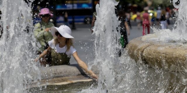 Διατηρούνται την Τρίτη οι υψηλές θερμοκρασίες