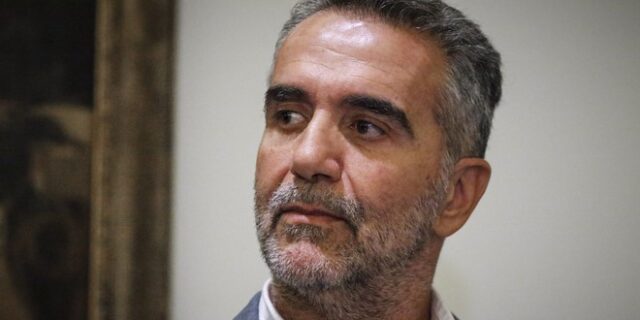 Παραιτήθηκε ο πρόεδρος του ΕΟΤ – Αφήνει αιχμές για απόψεις στο υπουργείο υπέρ της χούντας