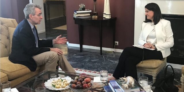 Συνάντηση Κεραμέως – Πάιατ: Τεράστιες δυνατότητες στην εκπαίδευση, που θα ενδυναμώσουν τις σχέσεις των δύο λαών