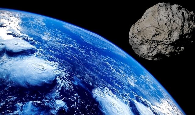 “Φονικός” αστεροειδής πέρασε ξυστά από τη Γη – Τον είδαν τελευταία στιγμή