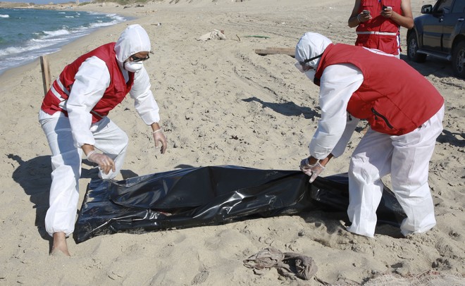 Λιβύη: Τουλάχιστον 74 μετανάστες έχασαν τη ζωή τους σε ναυάγιο