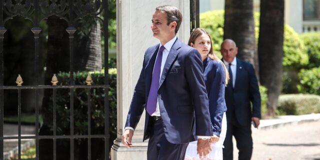 Καραμπόλες και εκπλήξεις στη νέα κυβέρνηση Μητσοτάκη