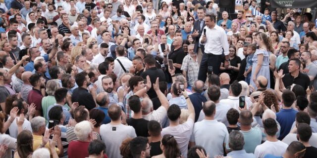 Μητσοτάκης: Μην πιστεύετε τους διάφορους πατριδοκάπηλους