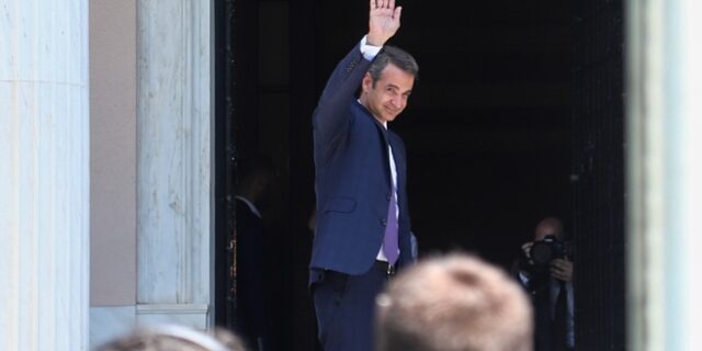 Τρία συν ένα στοιχήματα για τον Μητσοτάκη
