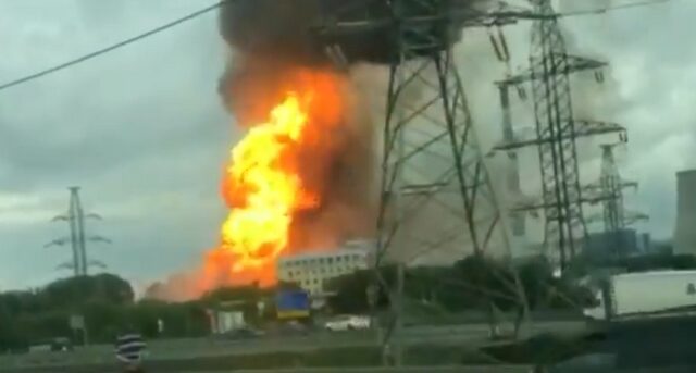 Μεγάλη φωτιά στη Ρωσία: Πάνω από 50 μέτρα το ύψος των φλογών – Τουλάχιστον 6 τραυματίες