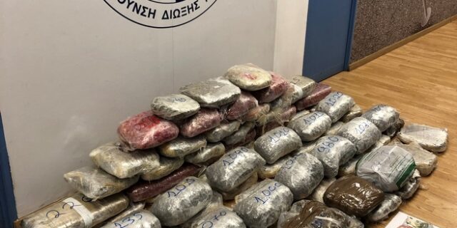Εξαρθρώθηκε οργανωμένο κύκλωμα διακίνησης ναρκωτικών από την Αλβανία στην Ελλάδα