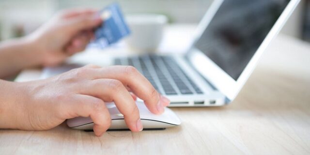 Συνήγορος του Καταναλωτή: Στο στόχαστρο οι υπηρεσίες ηλεκτρονικών παραγγελιών φαγητού