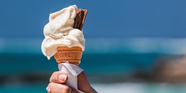 Life in Balance: Όσα πρέπει να γνωρίζετε για να μην πάρετε πολλά κιλά στις καλοκαιρινές διακοπές