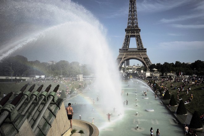 Η Ευρώπη ετοιμάζεται για ένα νέο κύμα καύσωνα – Σε “πορτοκαλί” συναγερμό το Παρίσι