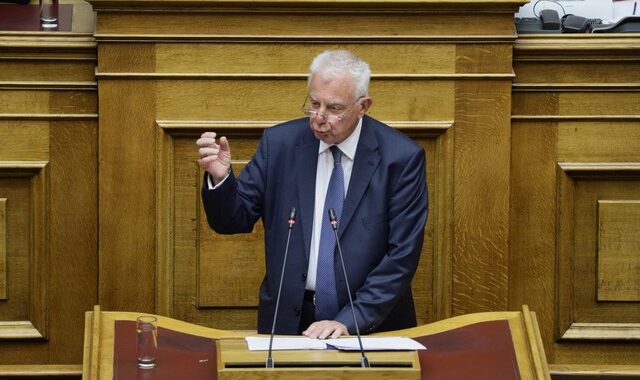 Πικραμένος: Προτεραιότητα η θωράκιση των θεσμών