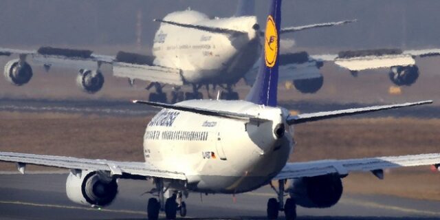 Καθυστερήσεις στο αεροδρόμιο της Φρανκφούρτης λόγω βόμβας του Β΄Παγκοσμίου