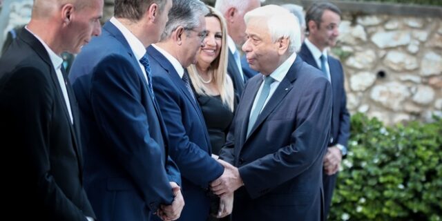 Ο Προκόπης ενημέρωσε πρωθυπουργό και αρχηγούς για τη Σύνοδο των Προέδρων στην Αθήνα