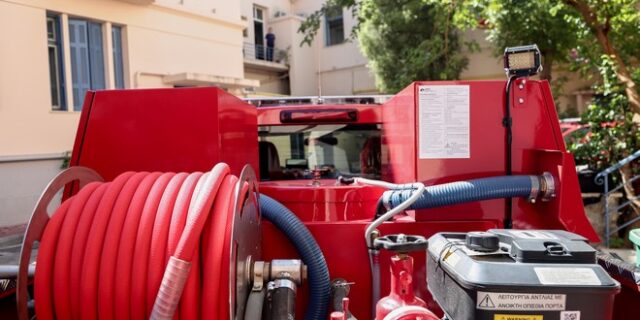 Παπαντώνης: Το 32% των πυροσβεστικών οχημάτων είναι άνω των 40 ετών