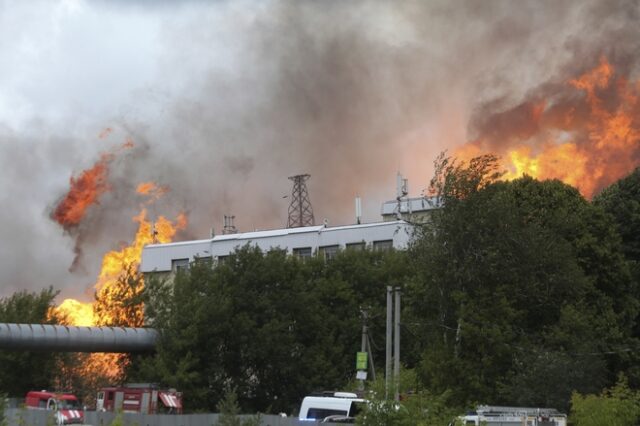 Ρωσία: Πυροσβέστες έσβησαν τη μεγάλη φωτιά στον θερμοηλεκτρικό σταθμό
