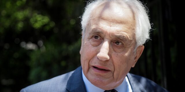 Ρουπακιώτης: Πιθανό το ενδεχόμενο παράτασης στο κλείσιμο της κάλπης