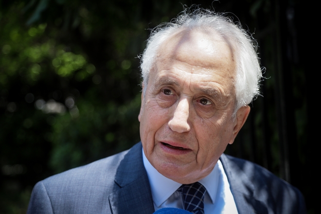 Ρουπακιώτης: Πιθανό το ενδεχόμενο παράτασης στο κλείσιμο της κάλπης