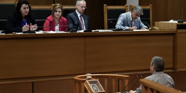 Δίκη Χρυσής Αυγής: Ο Σταμπέλος, έπαθε “σοκ” και ξέχασε τον Λαγό