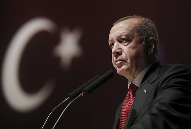 Συνεχίζεται το τουρκικό θράσος με νέες προκλητικές δηλώσεις και κατά Δένδια