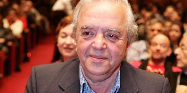 Πέθανε ο σκηνοθέτης Σταύρος Τσιώλης