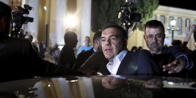 Τσίπρας: “Ισχυρή αντιπολίτευση – Το 32% μας καθιστά τη μεγάλη δύναμη της δημοκρατικής παράταξης”