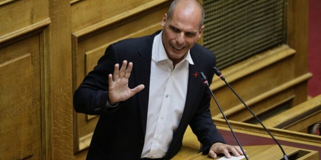 Βαρουφάκης: Ηρθαμε να θάψουμε το λαϊκισμό