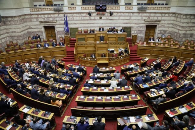 Βουλή: Ψηφίζεται σήμερα το φορολογικό νομοσχέδιο